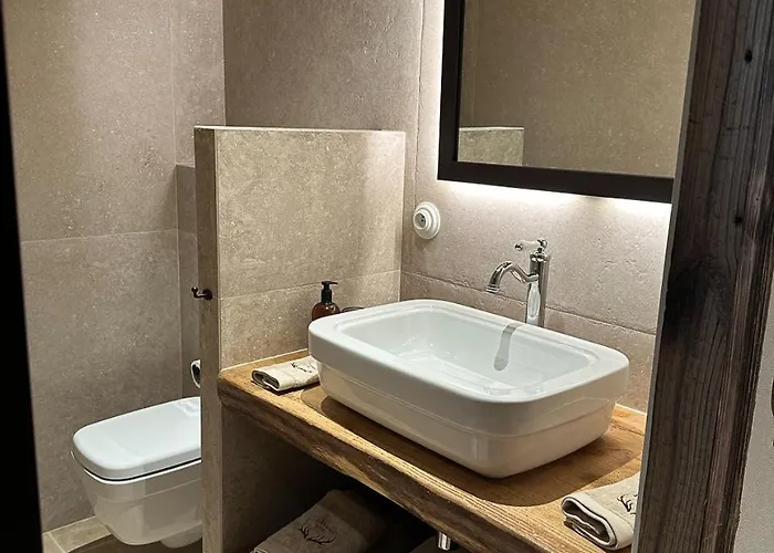 Le Prieure 4* Uvernet-Fours